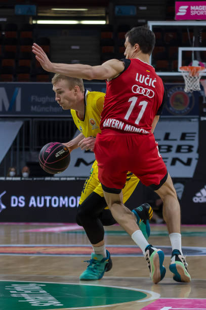 射门和灵活 射门和灵活