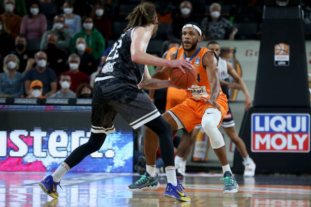 各大联赛为 各大联赛为