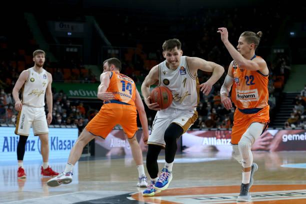 热火大胜湖 热火大胜湖